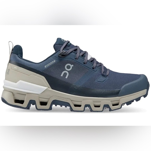 LIKE NEW On Running Waterproof Cloudrunner Navy and Gray Trail Sneakers - Picture 1 of 4